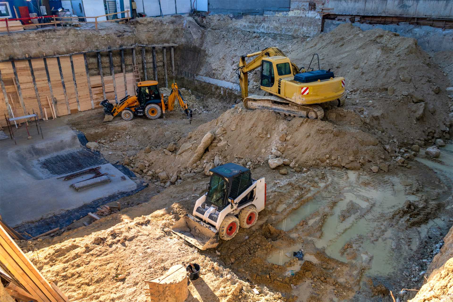 construction-site-2026-01-08-06-10-39-utc